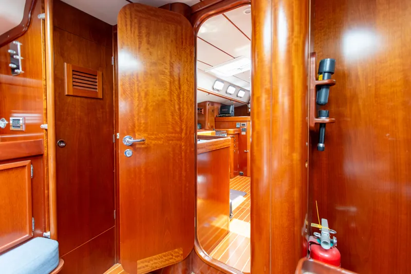 Lali Yacht Photos Pics 