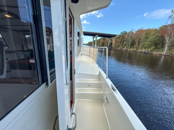 Little Lady Yacht Photos Pics Port Deck Aft