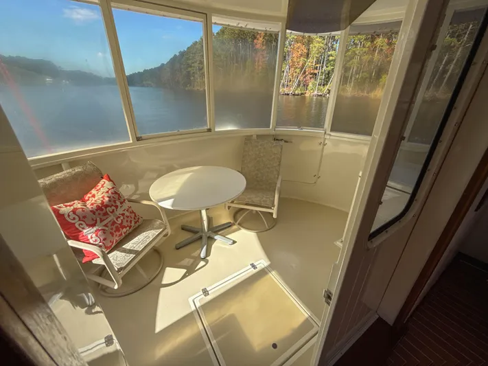 Little Lady Yacht Photos Pics Enclosed Aft Deck