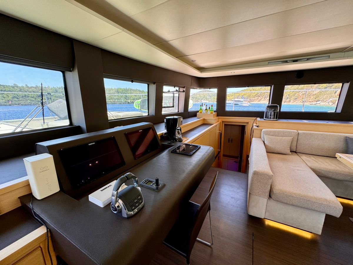 2016 Lagoon 63 