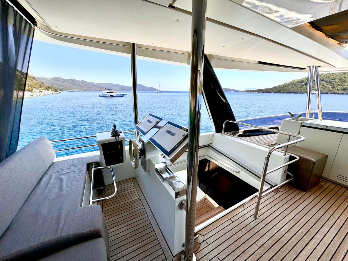 2016 Lagoon 63 