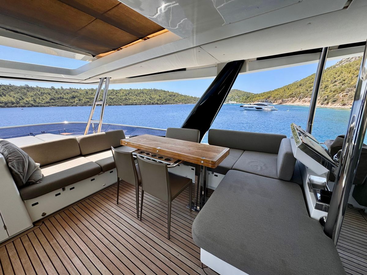 2016 Lagoon 63 