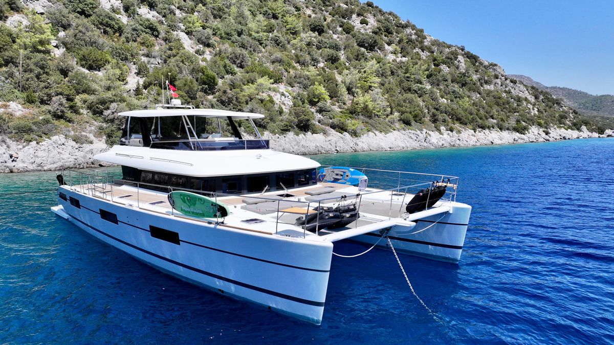 2016 Lagoon 63 