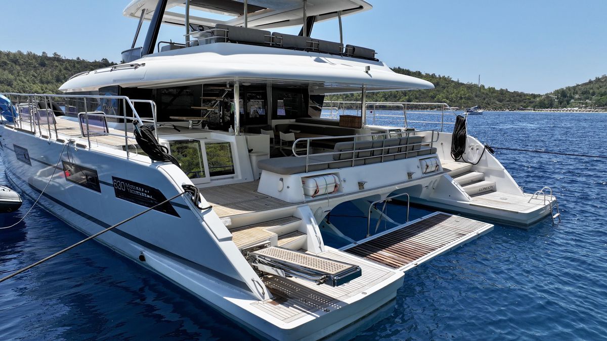 2016 Lagoon 63 