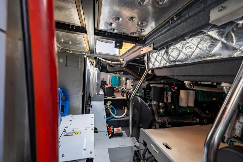 Bella Yacht Photos Pics 