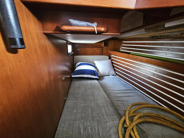 Voyager Yacht Photos Pics 