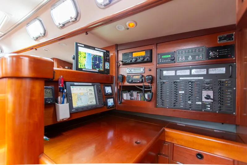 Lali Yacht Photos Pics 