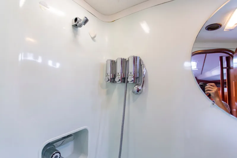 Lali Yacht Photos Pics 