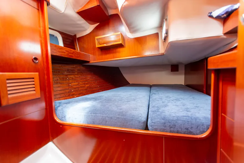 Lali Yacht Photos Pics 