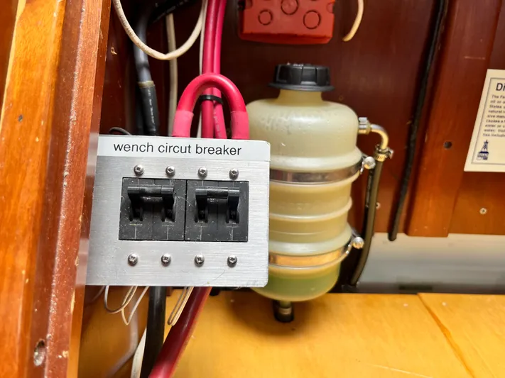 Lali Yacht Photos Pics 