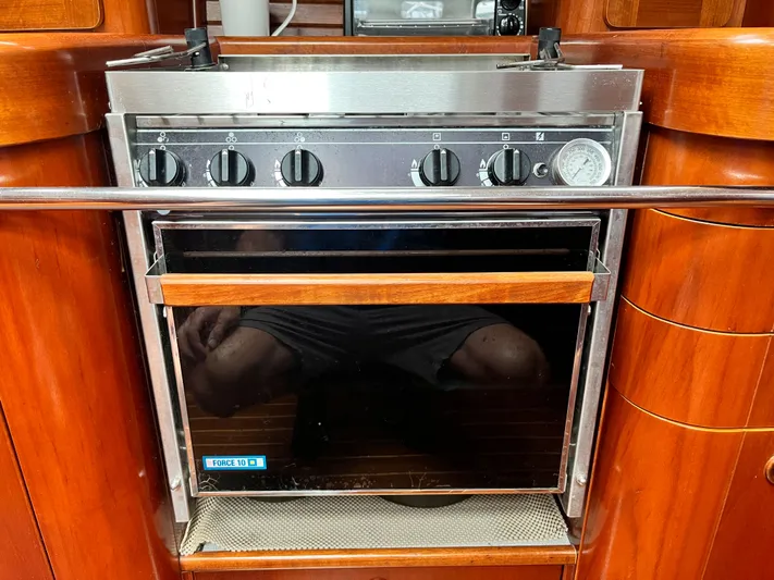 Lali Yacht Photos Pics 