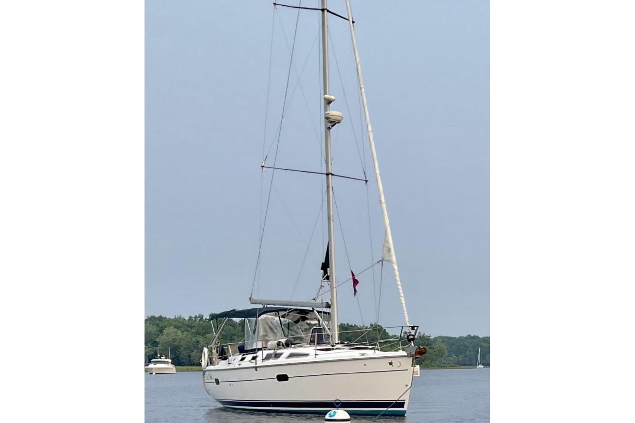 Hunter 36