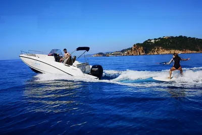 2022 Quicksilver Activ 605 Sundeck