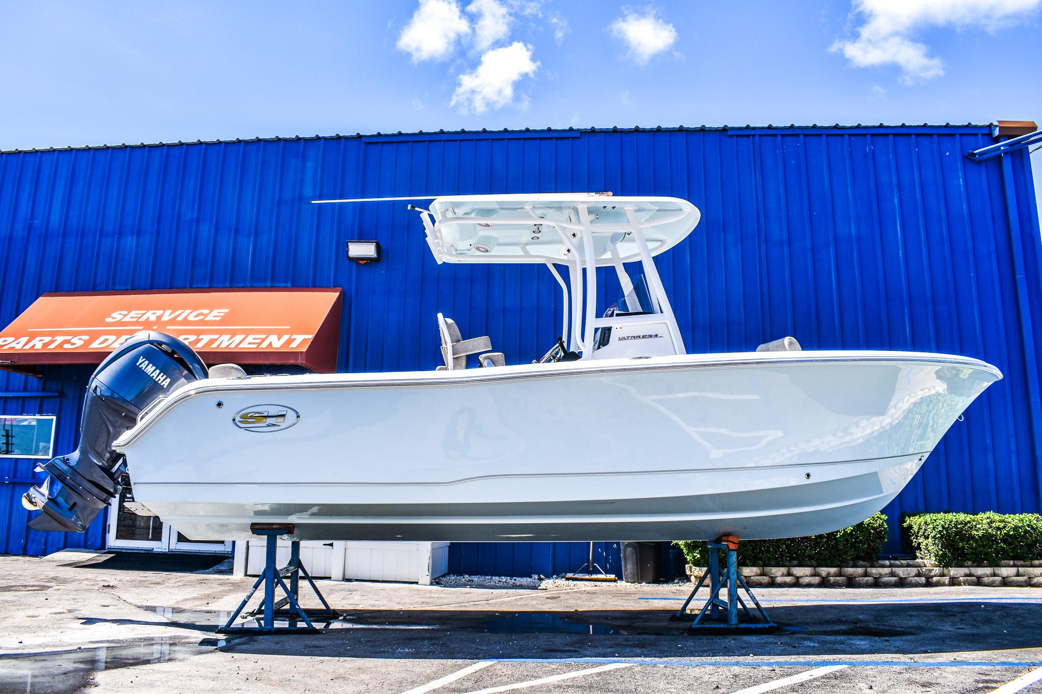 2025 Sea Hunt Ultra 234 Center Console for sale YachtWorld