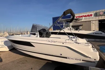 2024 B2 Marine CAP FERRET 702 OPEN