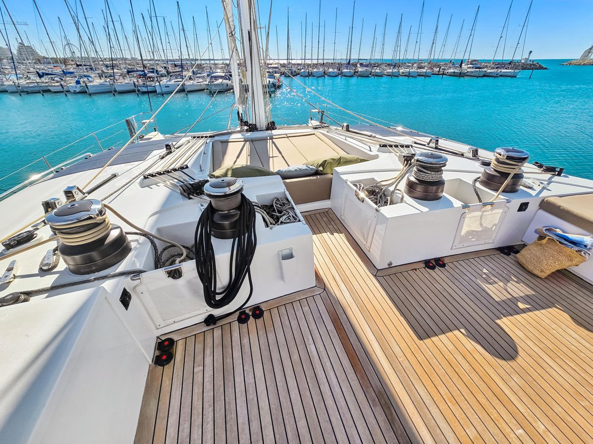 2012 Lagoon 62 