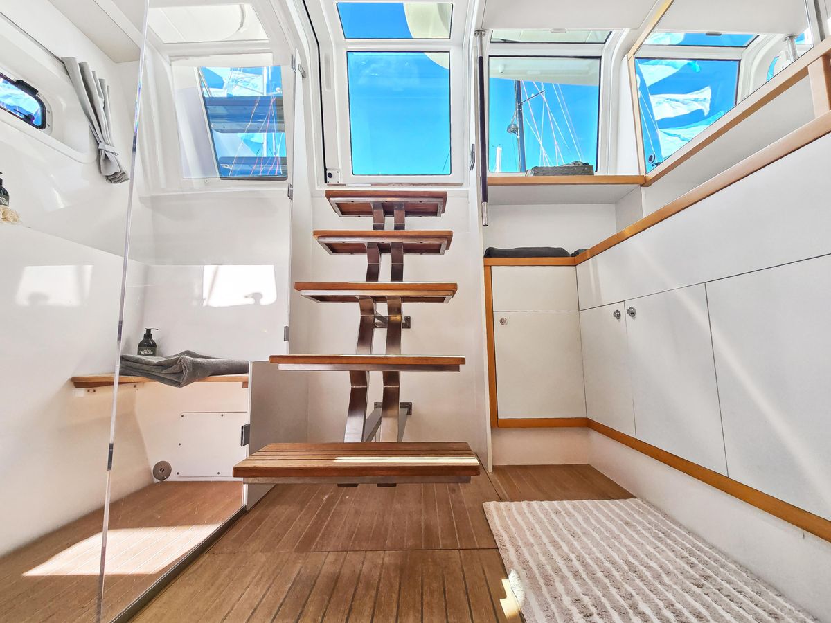 2012 Lagoon 62 