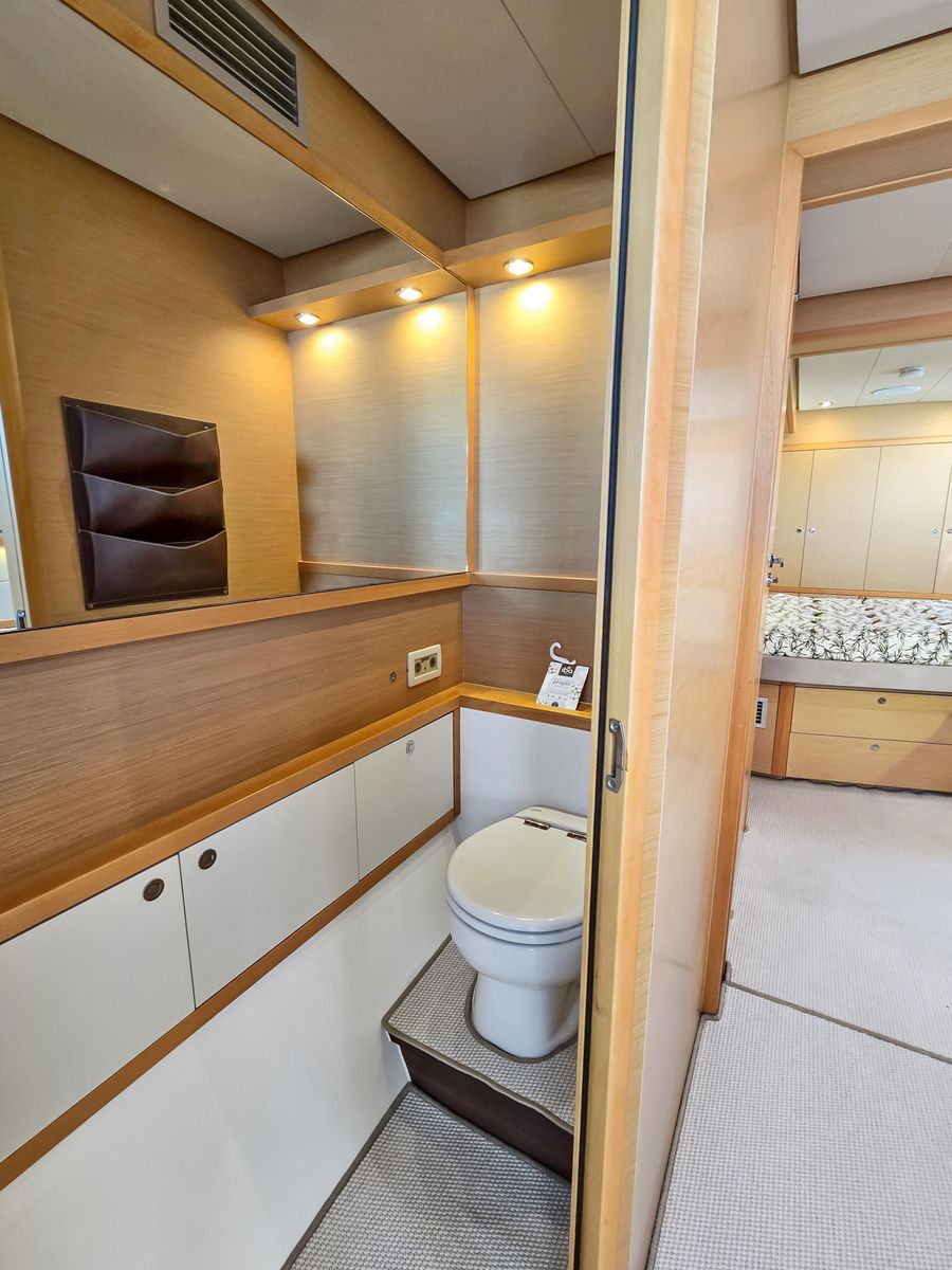 2012 Lagoon 62 