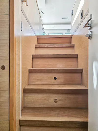 Firefly Yacht Photos Pics 