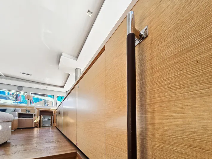 Firefly Yacht Photos Pics 