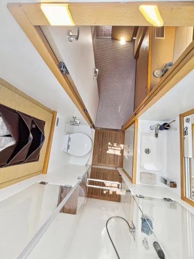 Firefly Yacht Photos Pics 