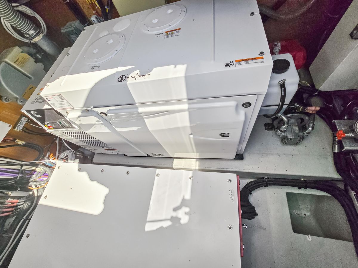 2012 Lagoon 62 