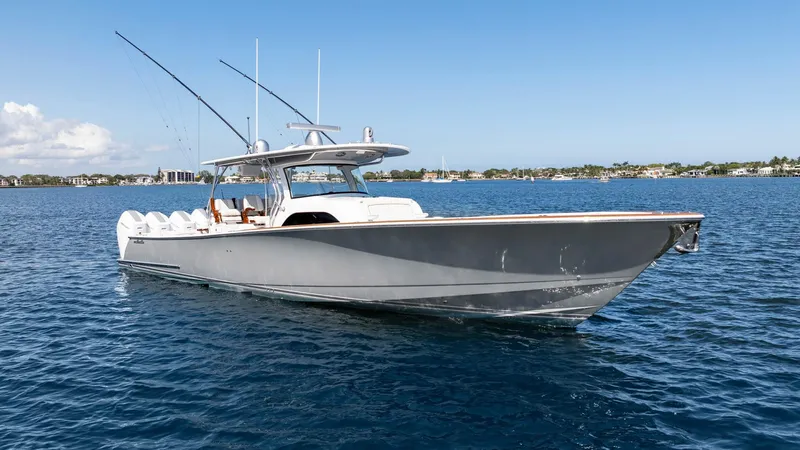 Stingray Yacht Photos Pics 
