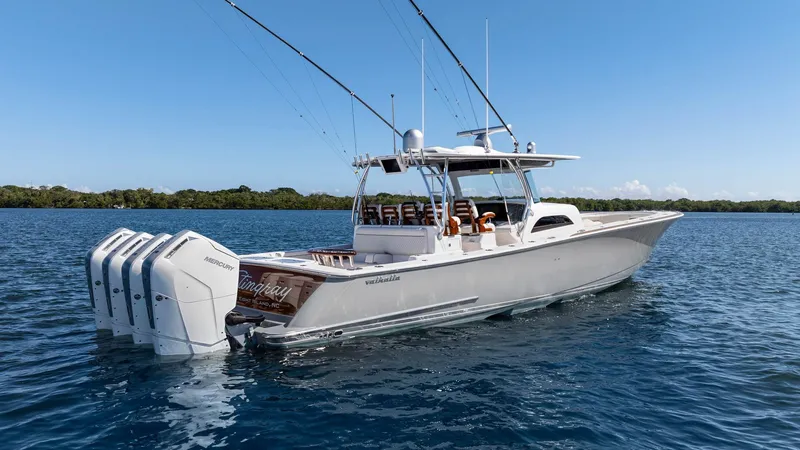 Stingray Yacht Photos Pics 