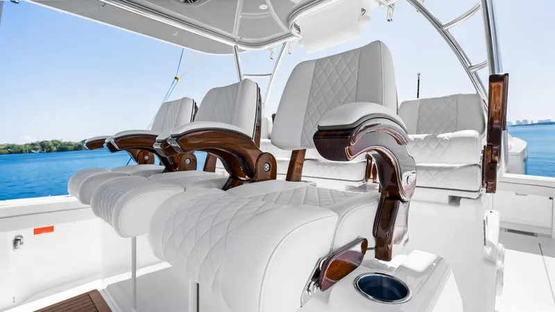 Stingray Yacht Photos Pics 