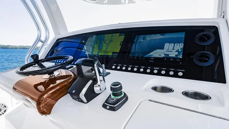 Stingray Yacht Photos Pics 