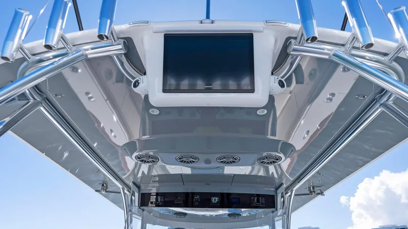 Stingray Yacht Photos Pics 