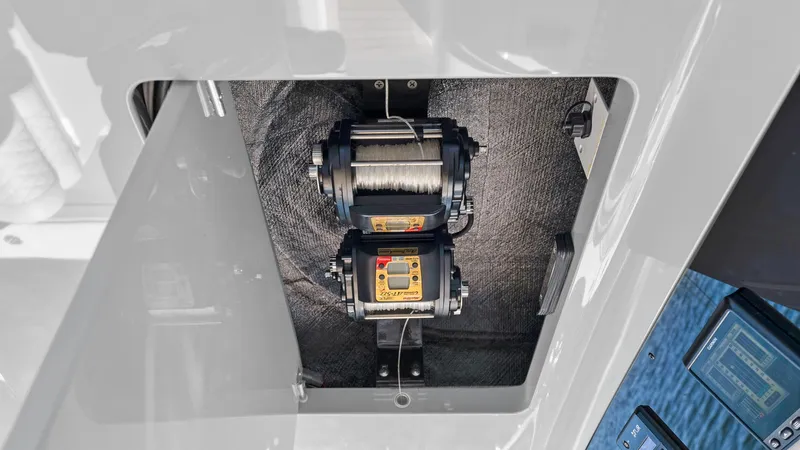 Stingray Yacht Photos Pics 