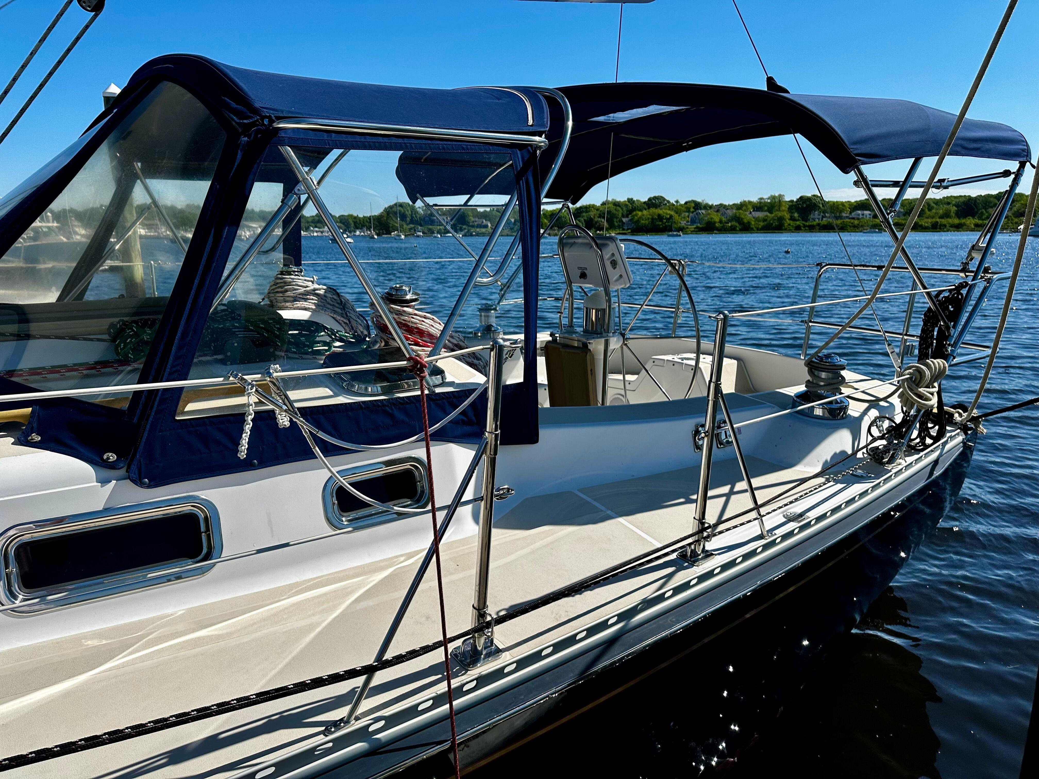 2008 Tartan 3700 CCR Cruiser for sale - YachtWorld