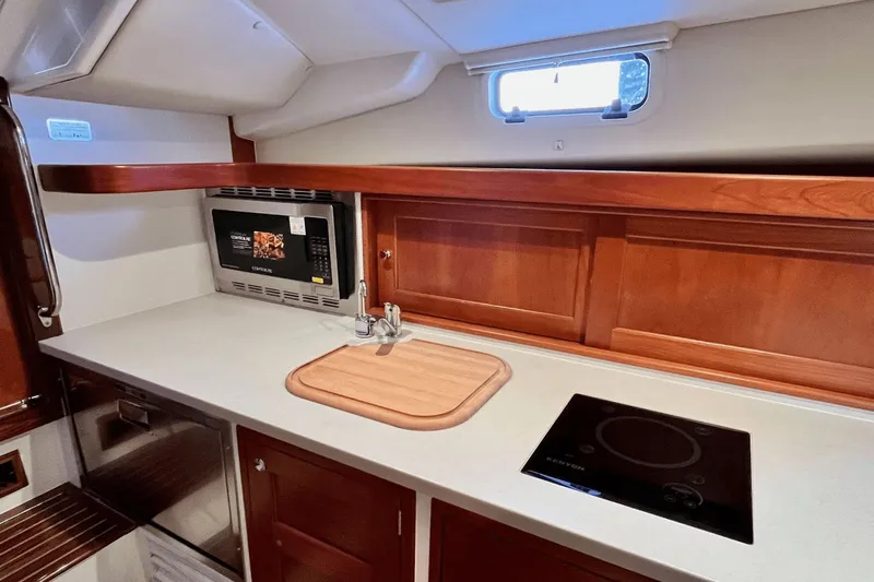 Moody Blue Yacht Photos Pics 