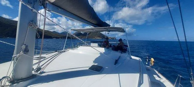 Katarina Yacht Photos Pics 2010 Lagoon 440 sailing on clear blue waters under a sunny sky.