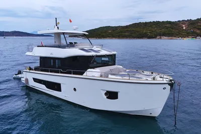 2020 Cranchi T55 Trawler