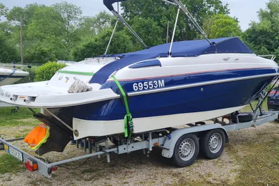 2007 Four Winns 215 Sundowner