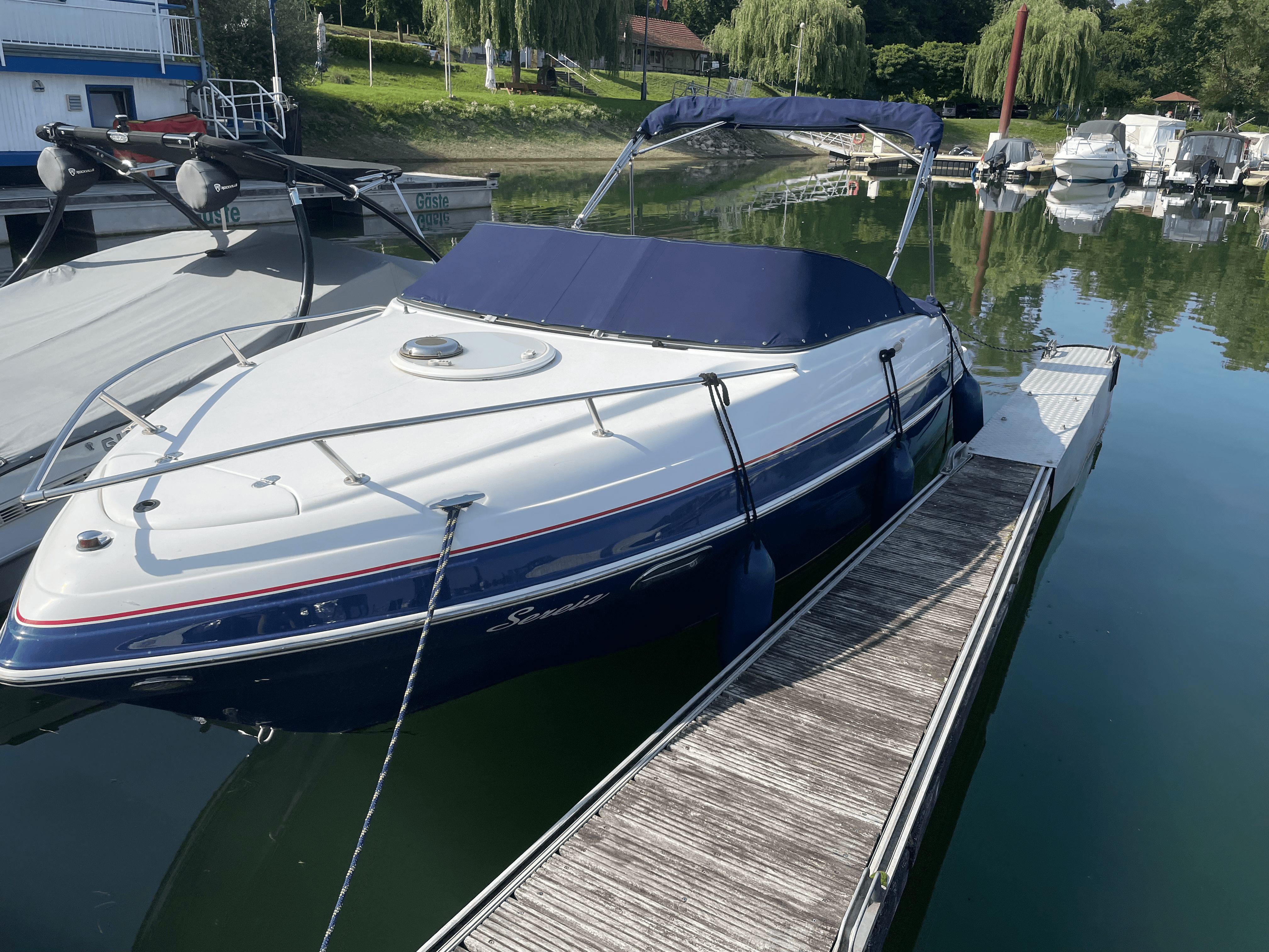 2007 Four Winns 215 Sundowner