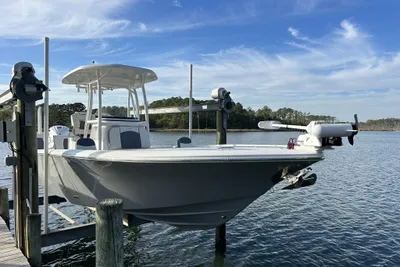 Tidewater 2700 Carolina Bay
