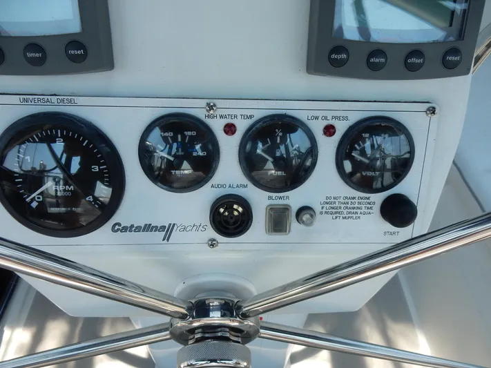 Milky Way Yacht Photos Pics 