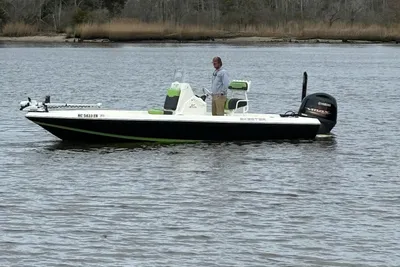 Skeeter SX210