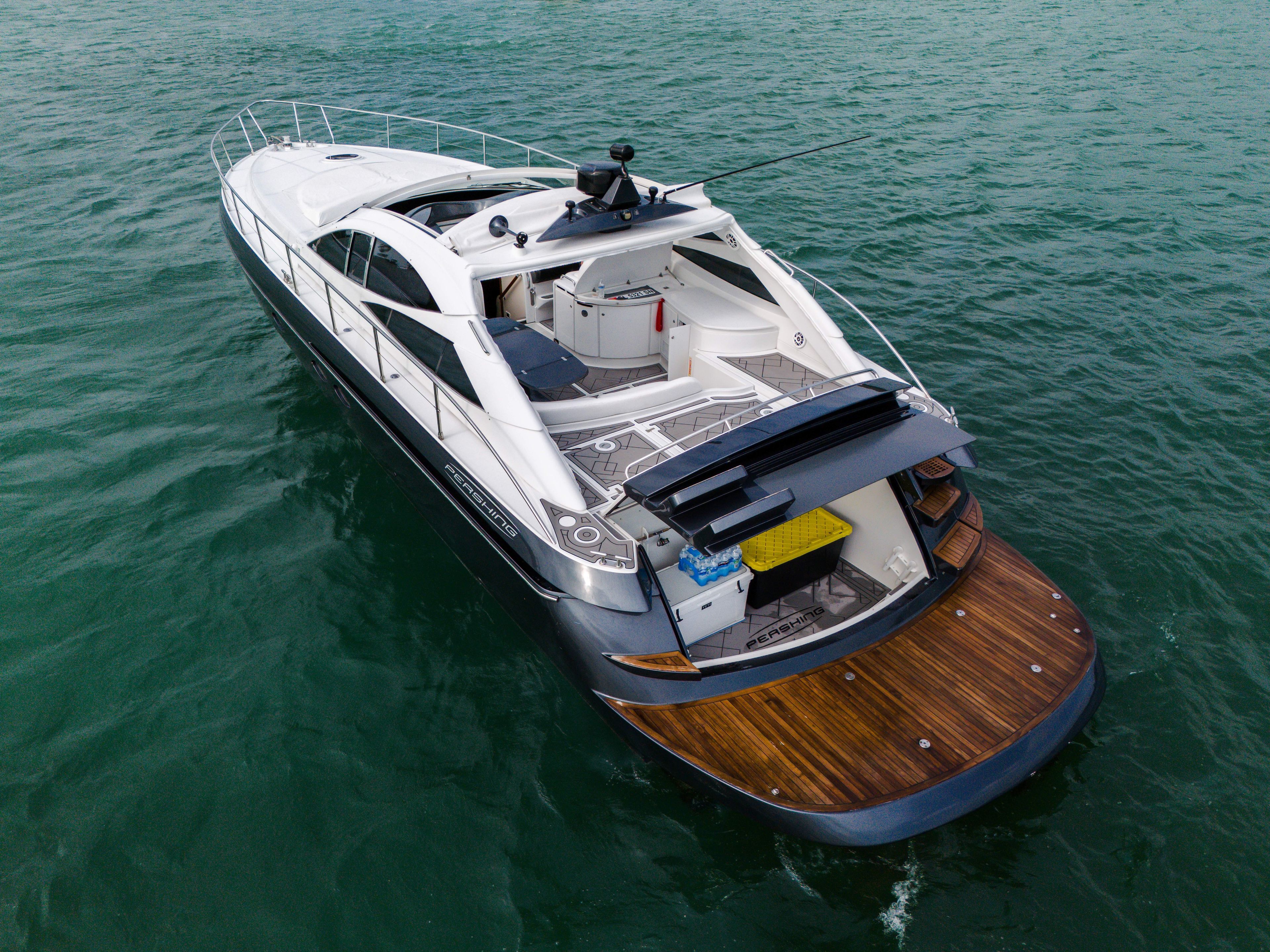 Yacht