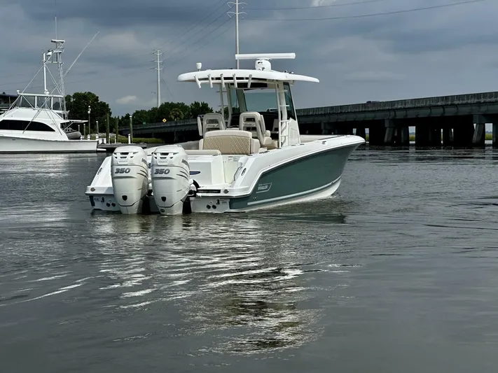Bottoms Up Yacht Photos Pics 2019 Boston Whaler 330 Outrage - Image 7