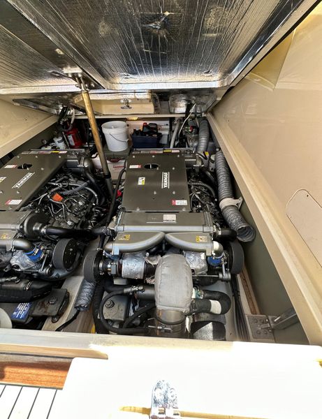 2014 Hinckley Picnic Boat MKIII