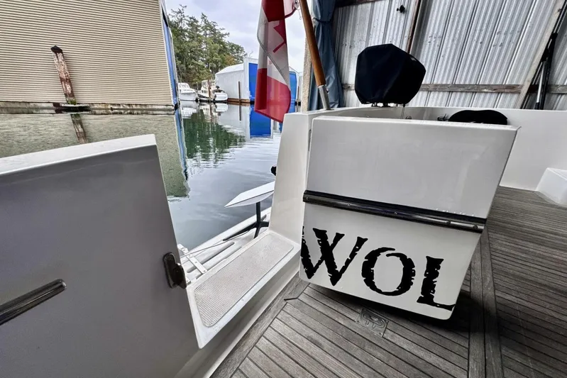  Yacht Photos Pics Ocean Alexander 420 yacht, 1998 model, docked in a marina with wooden deck.