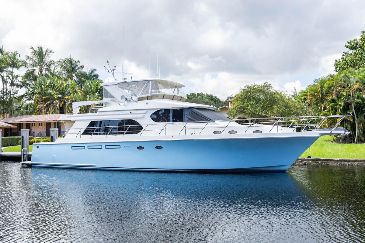 2005 Ocean Alexander 64 