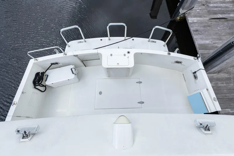 Bluewater Yacht Photos Pics 2005 Ocean Alexander Raised Pilothouse Flybridge Sedan, spacious deck view.