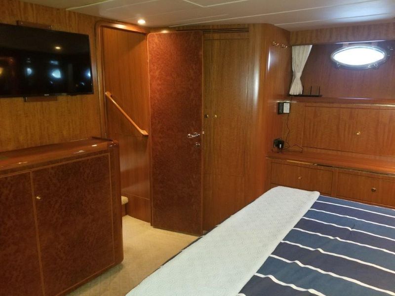 2005 Ocean Alexander 64 Pilothouse