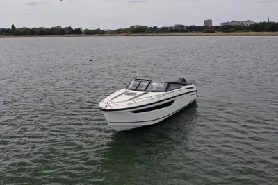 2021 Parker 800 Cruiser