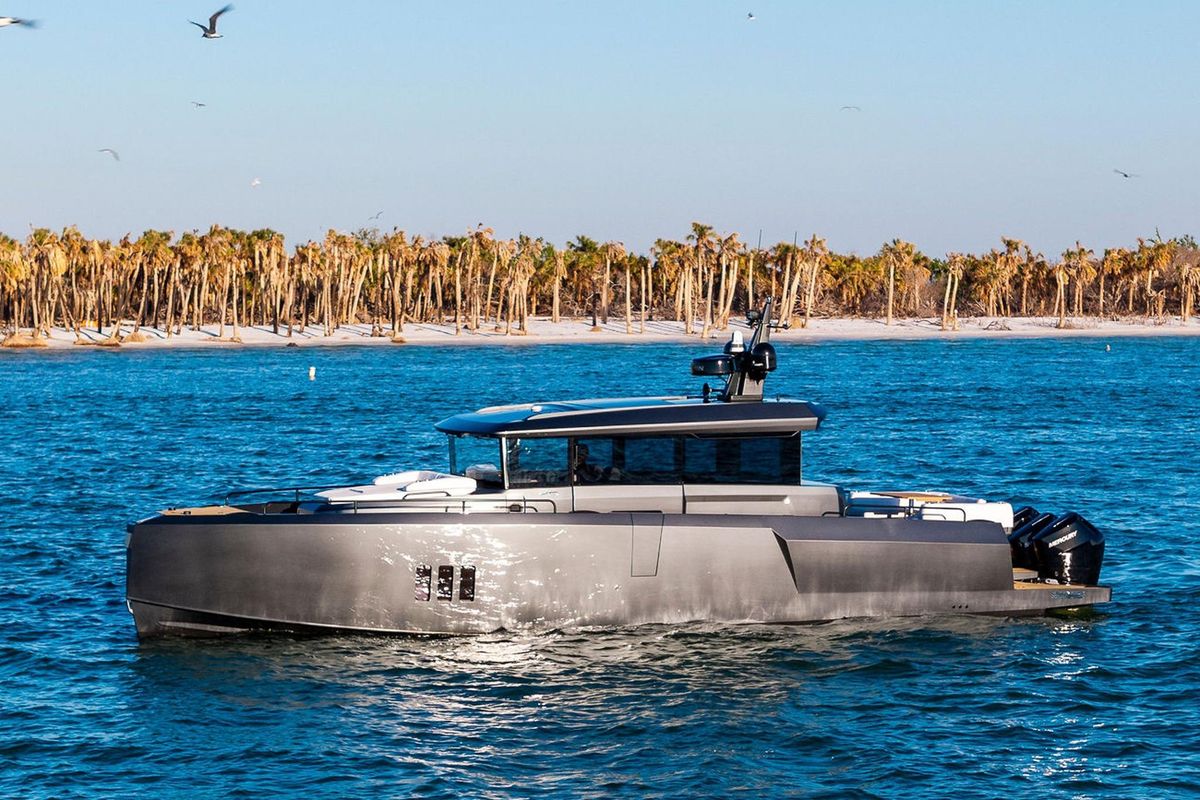 2025 XO Boats 44 